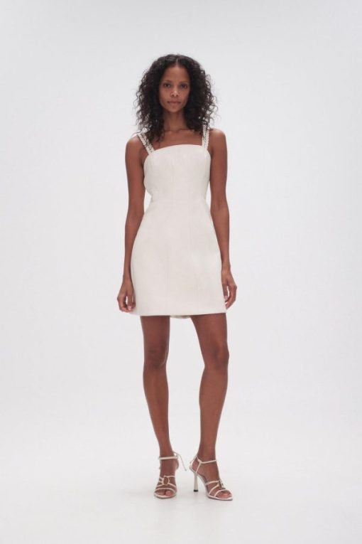 Whiteandwear.shop05e795b050 3