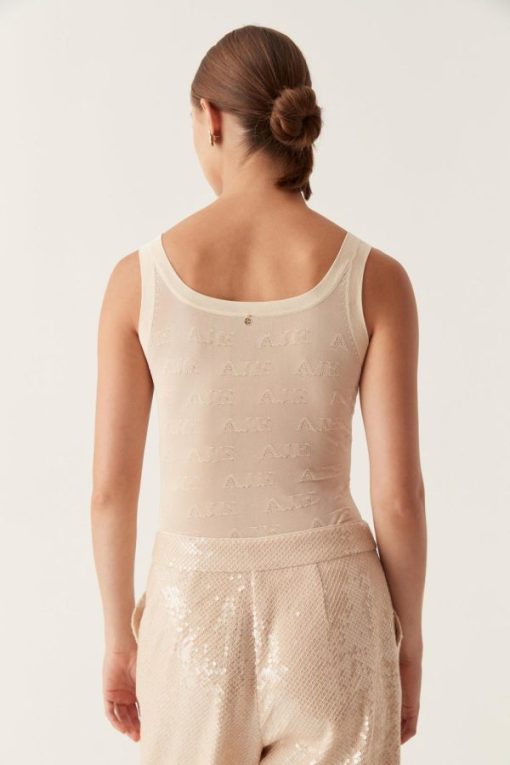 Whiteandwear.shop0dce117d10 8