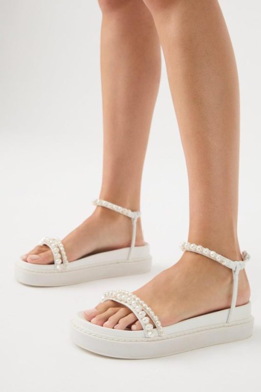 Whiteandwear.shop0e51e0537b 2