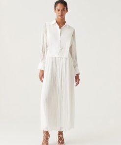 Whiteandwear.shop0eefa5dde7 1