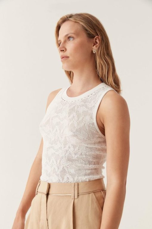 Whiteandwear.shop1693bf28b4 4
