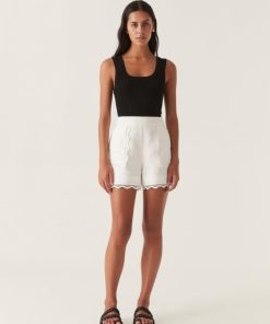 Whiteandwear.shop17e823fec3 3