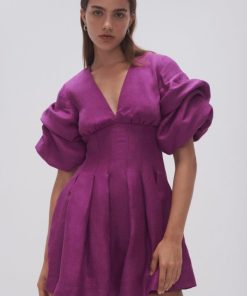 Whiteandwear.shop19e44a6920 1