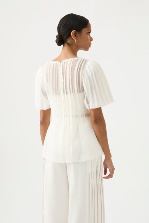 Whiteandwear.shop1de183c418 4