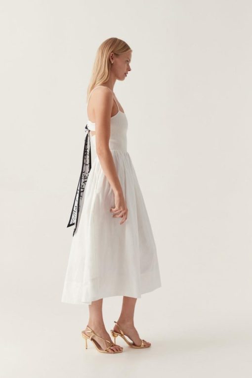 Whiteandwear.shop1ec3f21ef9 6