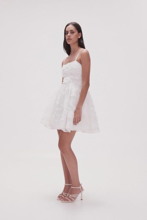 Whiteandwear.shop2160fb601d 3