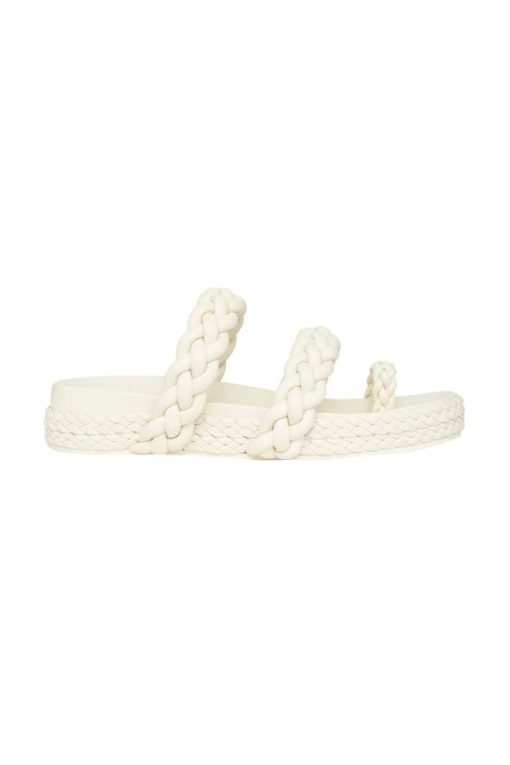 Whiteandwear.shop2245ad8c07 1