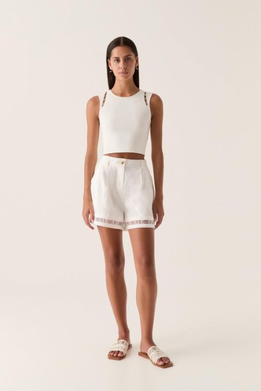 Whiteandwear.shop29a7f48676 3