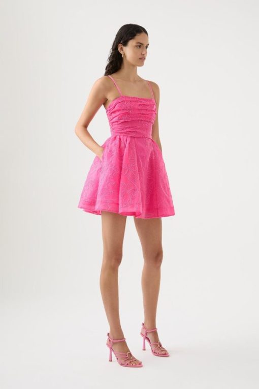 Whiteandwear.shop3409cfa236 4