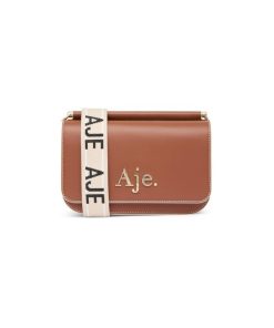 Whiteandwear.shop3769aae4c1 1