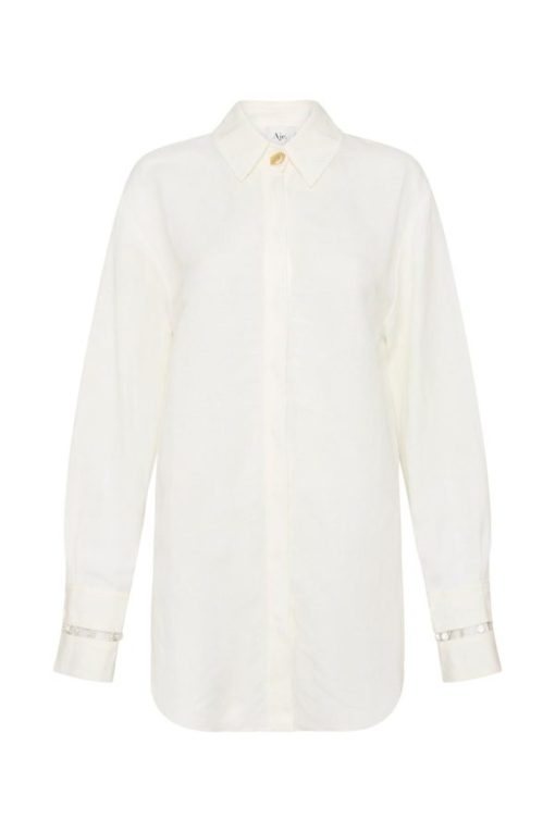 Whiteandwear.shop386748888c 2