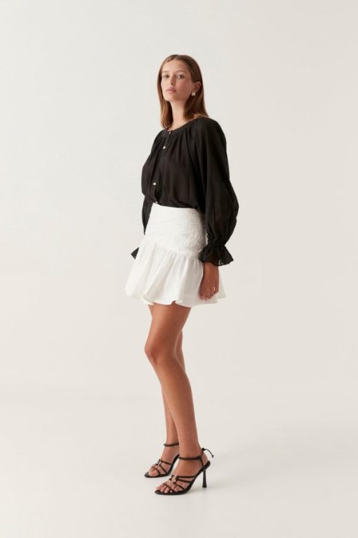Whiteandwear.shop4d71692196 3