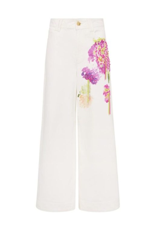 Whiteandwear.shop507fece290 2