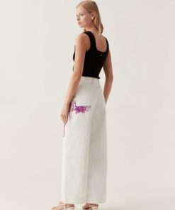 Whiteandwear.shop507fece290 6