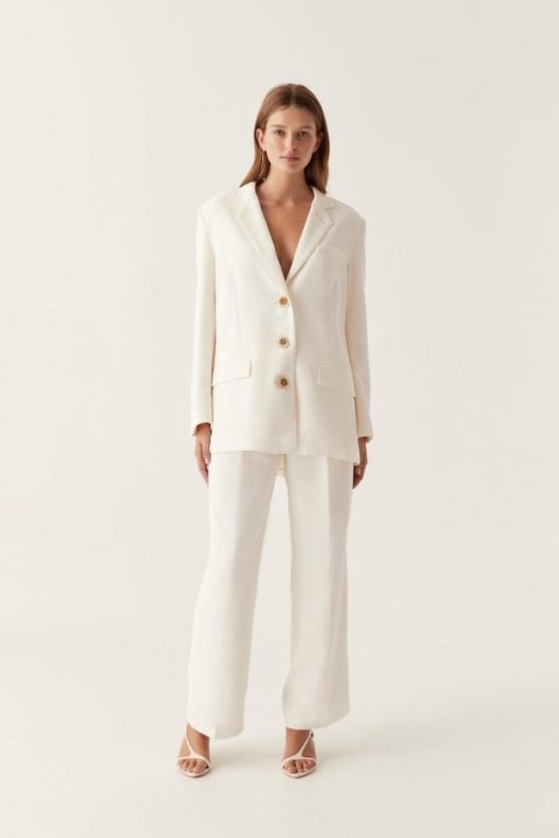 Whiteandwear.shop61cd5b0026 4