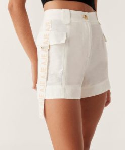 Whiteandwear.shop6614cd3140 1