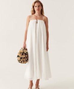 Whiteandwear.shop66b7963bd8 6