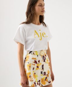 Whiteandwear.shop69ea44a179 5