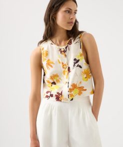 Whiteandwear.shop6b08f6df11 1