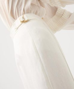 Whiteandwear.shop70574381f5 4