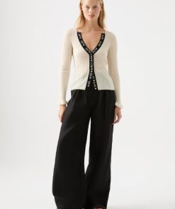 Whiteandwear.shop747f3bf5f1 6