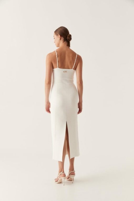 Whiteandwear.shop763b6d18f7 6