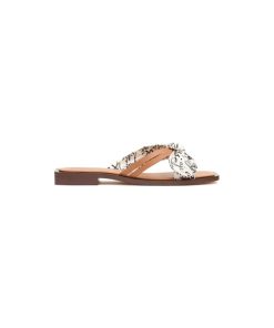 Whiteandwear.shop799df29a9f 1
