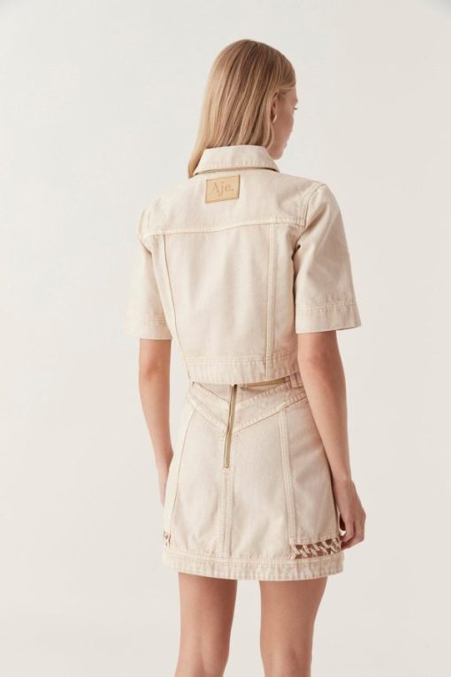 Whiteandwear.shop7d4cadb780 7