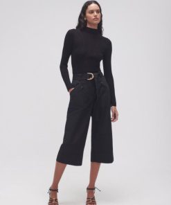 Whiteandwear.shop8842e80dae 1