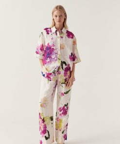 Whiteandwear.shop8b971ca894 1