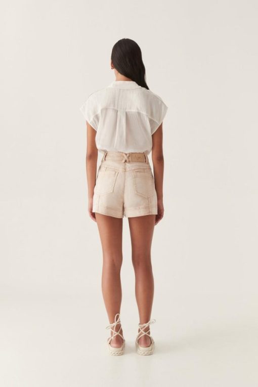 Whiteandwear.shop8bf4f3d0f7 5