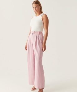 Whiteandwear.shop906f04056d 1