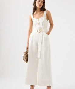 Whiteandwear.shopa4cc55503b 1