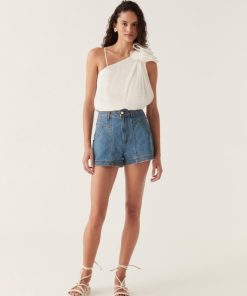 Whiteandwear.shopab708272dd 1