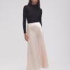 Whiteandwear.shopb3664d7513 1