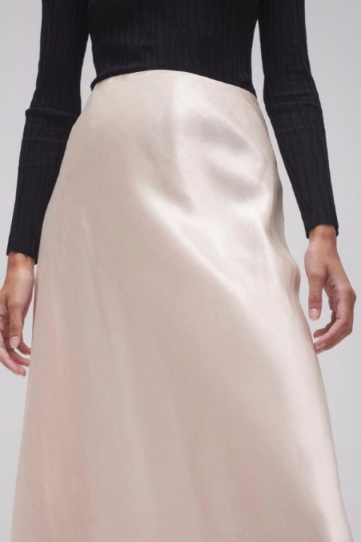 Whiteandwear.shopb3664d7513 4