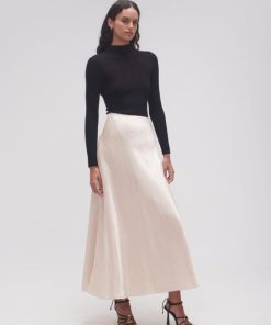 Whiteandwear.shopb3664d7513 5