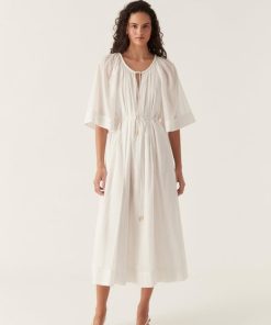 Whiteandwear.shopbb0a051d7a 1