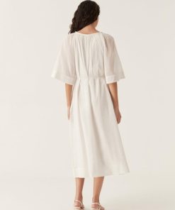 Whiteandwear.shopbb0a051d7a 5