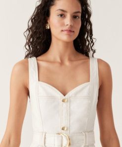 Whiteandwear.shopc82777ded9 4
