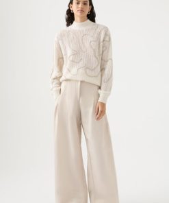 Whiteandwear.shopd17a025af0 1