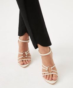 Whiteandwear.shopd23ab37573 2