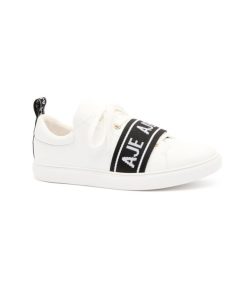 Whiteandwear.shopd64df57026 3