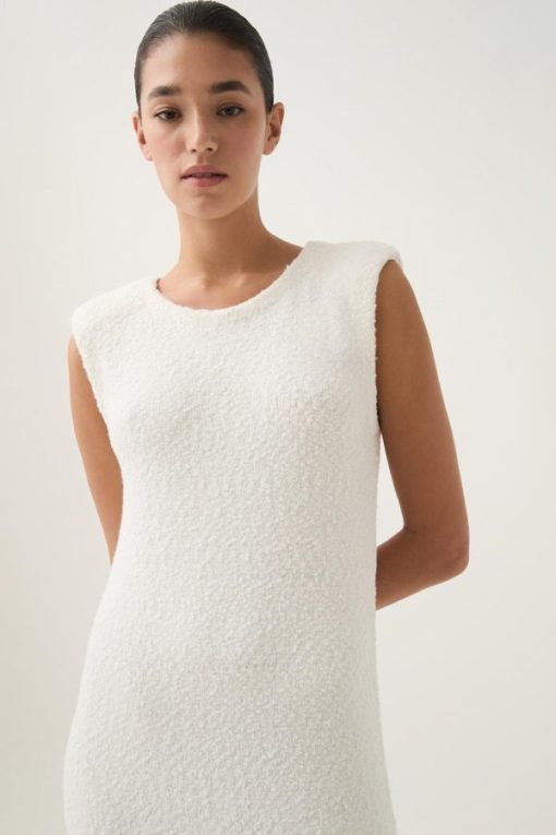 Whiteandwear.shopd9eb002c52 6