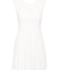 Whiteandwear.shope48b176b0c 2