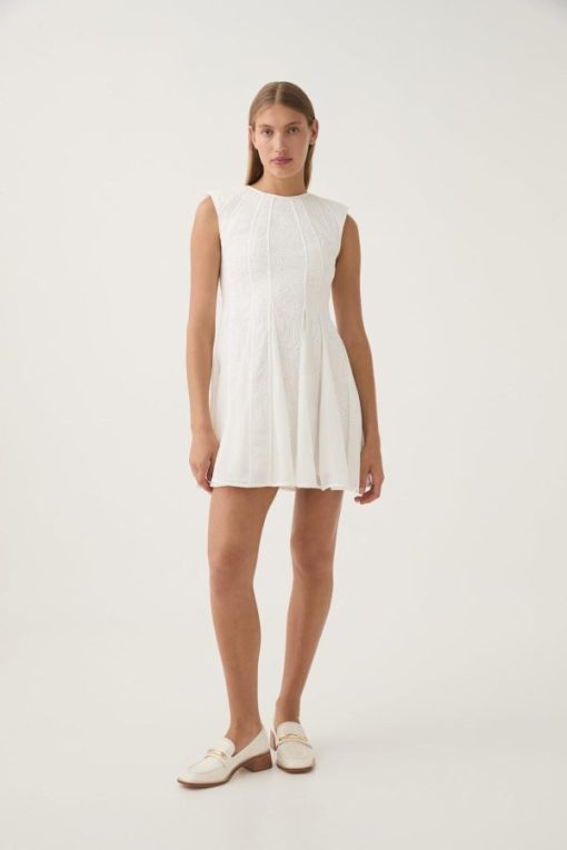 Whiteandwear.shope48b176b0c 3