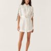 Whiteandwear.shopeb46f2f8b9 1