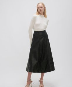 Whiteandwear.shopf7174b3ec2 1