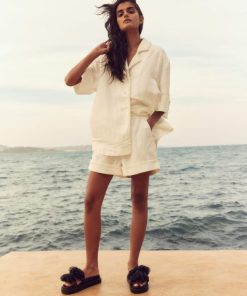 Whiteandwear.shopfa60624608 1