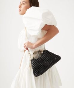 Whiteandwear.shopfbdf4fd9a2 2